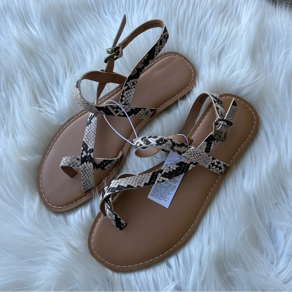 Old Navy Snakeskin Pattern Sandals